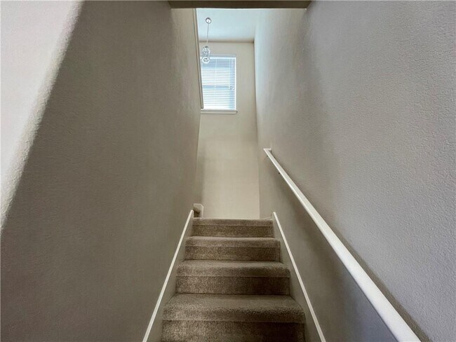 Building Photo - 1809 Enchanted Rock Dr
