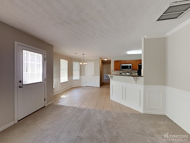 Building Photo - 6469 Snowden Dr