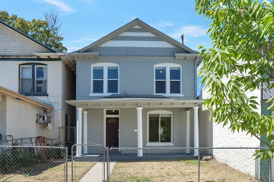 Front of House - 2707 N Downing St