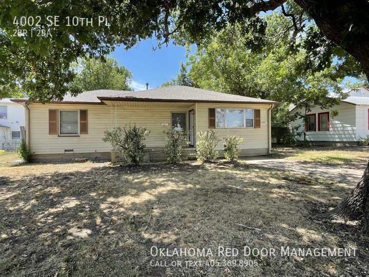 Building Photo - 4002 SE 10th Pl