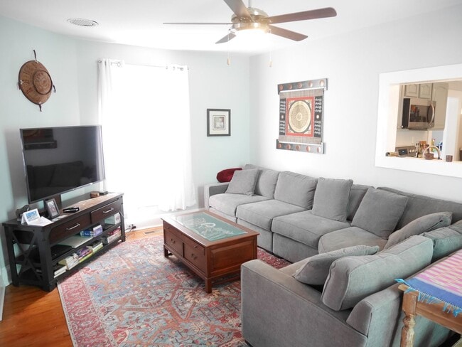 Building Photo - Charming 3-Bedroom Home in Cambridge – Steps from the Choptank River