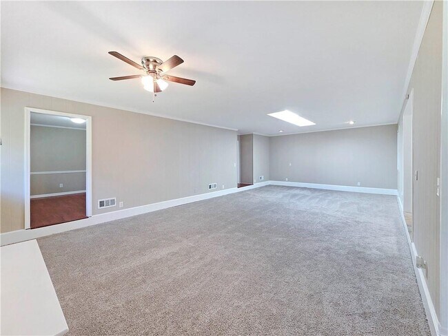 Building Photo - 1273 Murdock Rd