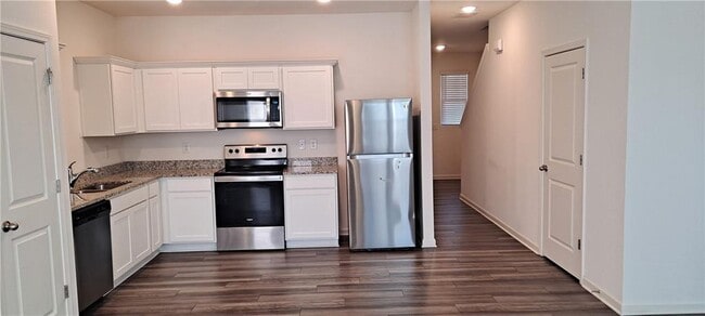 Building Photo - 3184 Delancy St