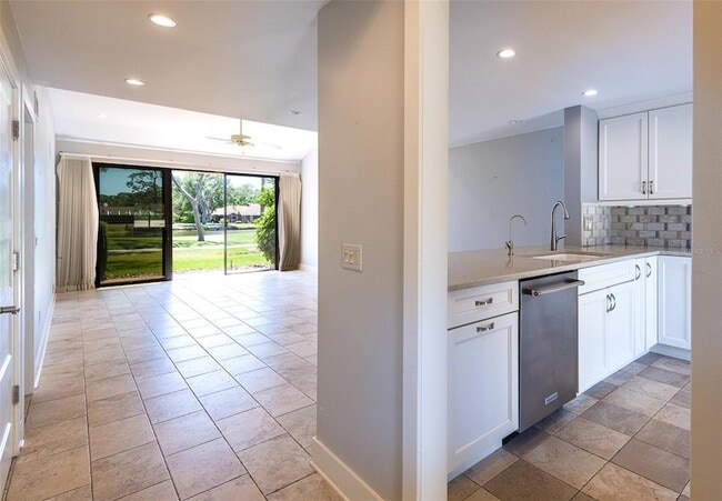 Building Photo - 5332 Huntingwood Ct