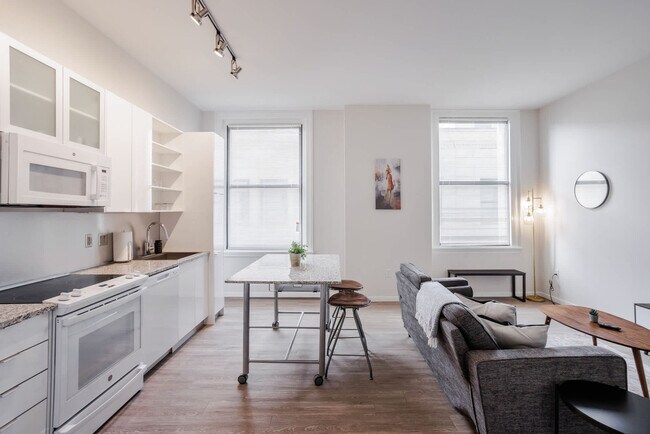 Building Photo - 9-JAN-JAN E 4th St