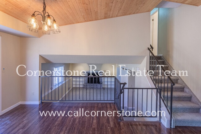 Building Photo - 1510 Tealwood Ct