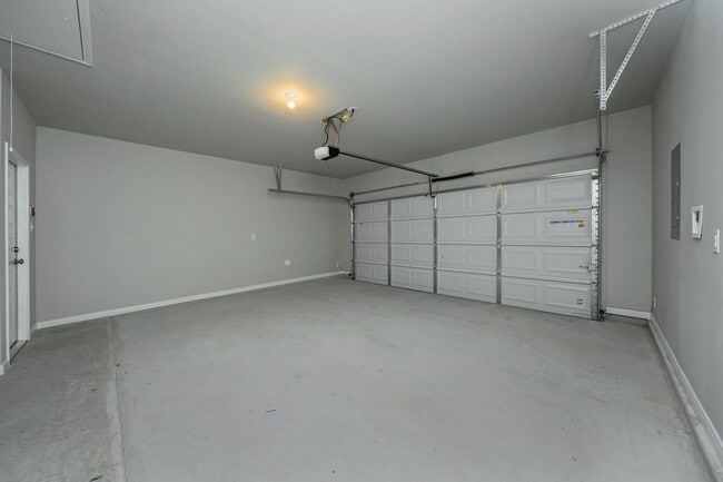 Building Photo - 1141 Trellis Pass