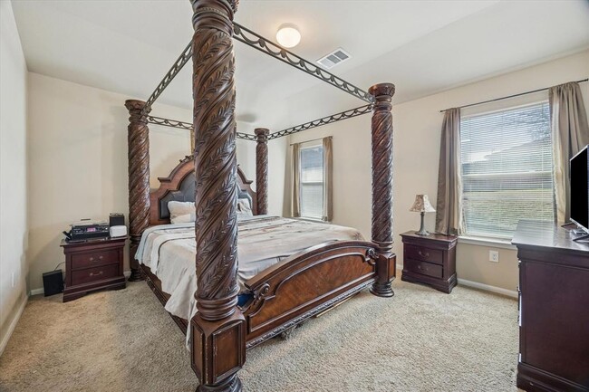 Building Photo - 15211 Wideleaf Cove