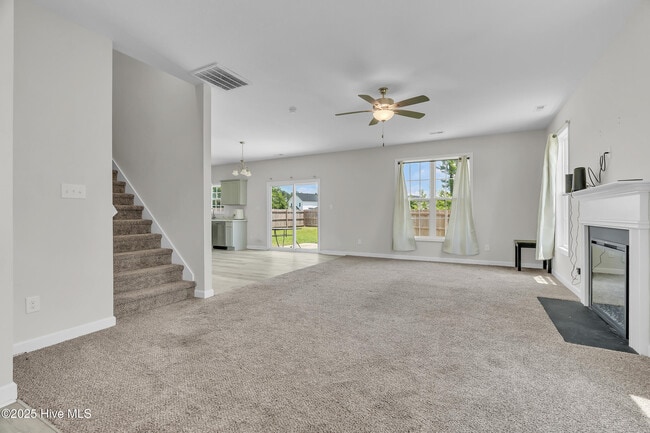 Building Photo - 1115 Carteret Mnr Dr