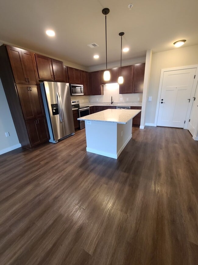 Interior Photo - Rosewood Place