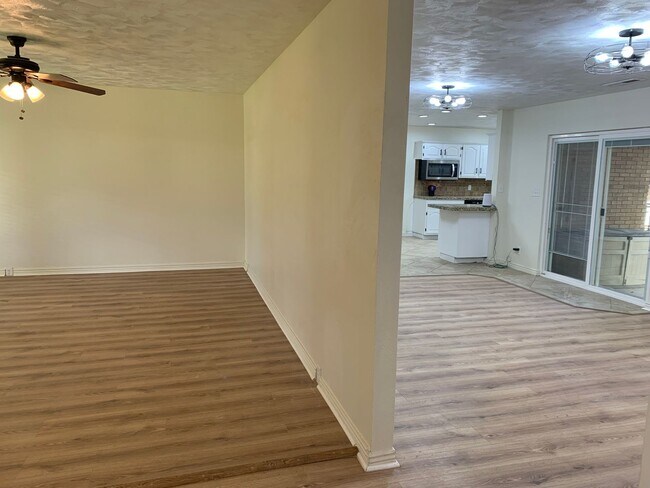Building Photo - 1026 N 1100 W