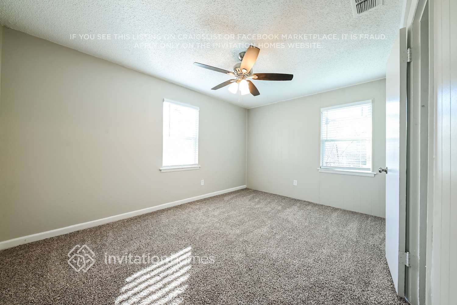 Building Photo - 4232 Scottsdale Dr