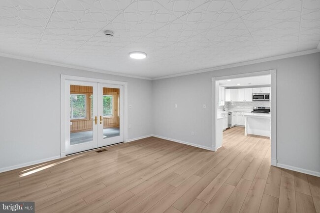 Building Photo - 210 Lastner Ln