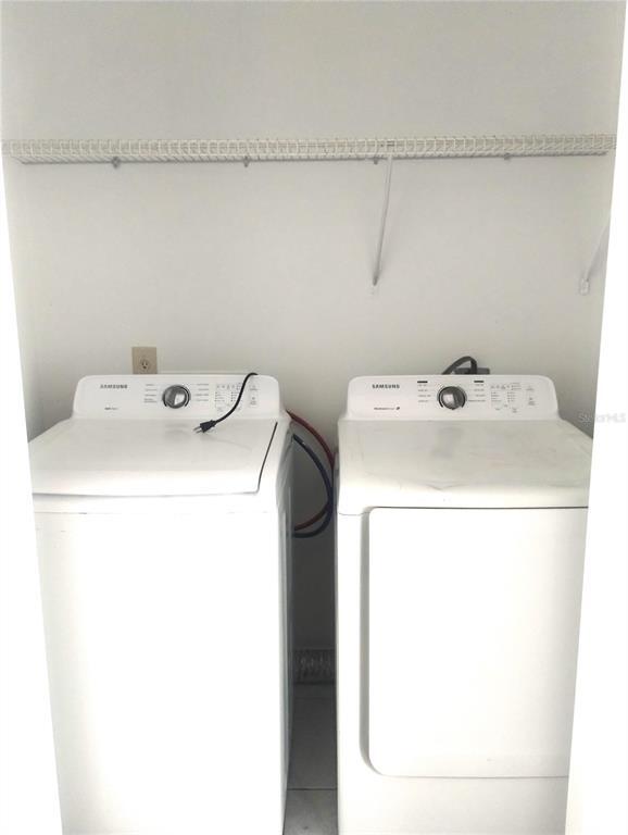 Building Photo - 804 Ave L SW