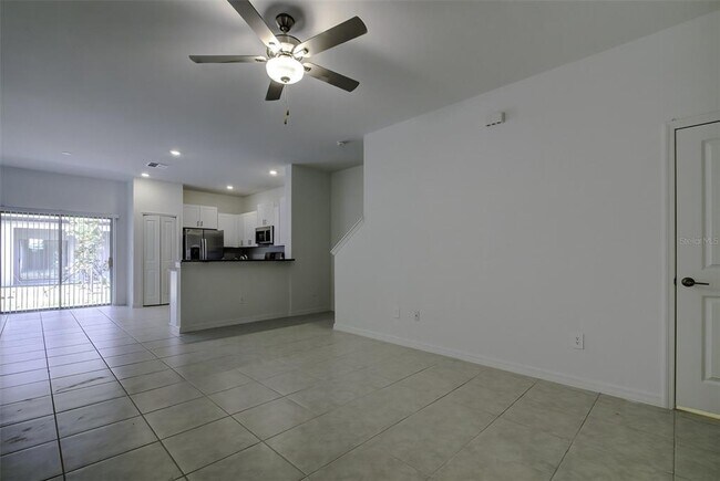 Building Photo - 8248 Cor Pne Wy