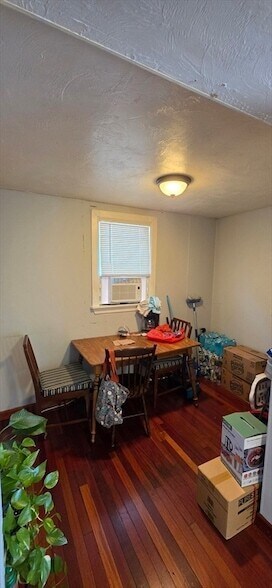 Building Photo - 14 Vara Ln