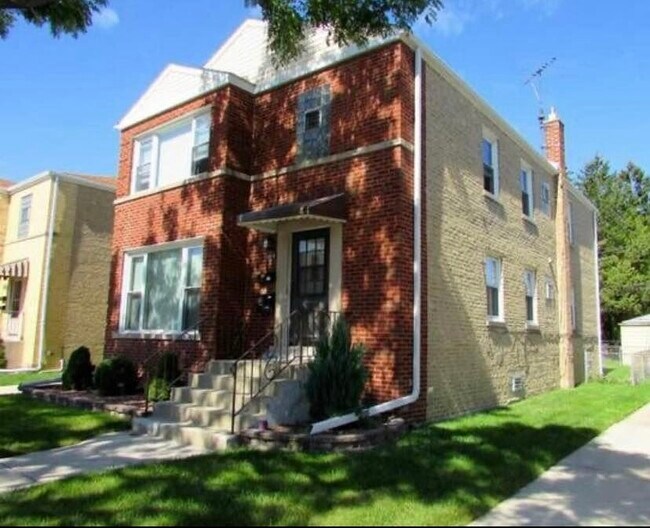6810 W Devon Ave 6810 W Devon Ave Chicago IL 60631 Apartment Finder