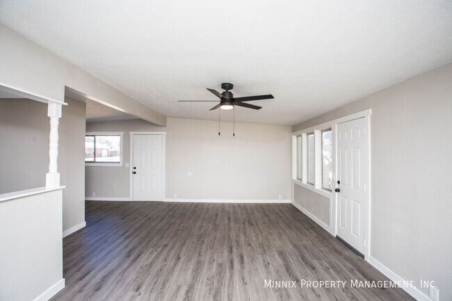 Building Photo - 2725 63rd St