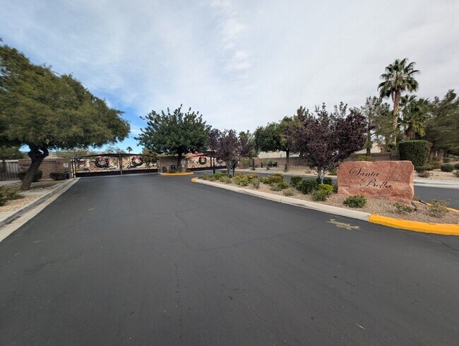 Building Photo - 8040 Villa Rosarito St