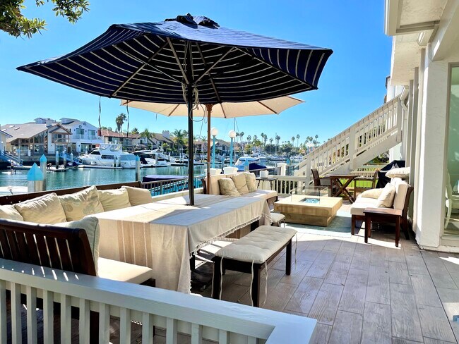 Building Photo - 49 Kingston Ct S