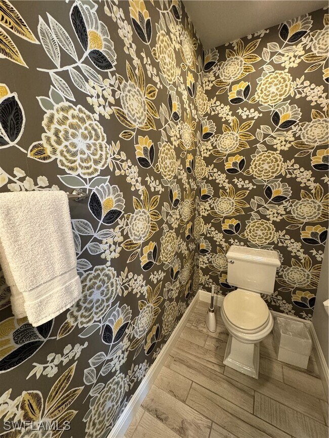 Building Photo - 3127 SE 22nd Pl