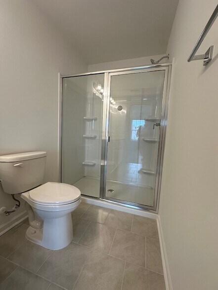Building Photo - 1700 Granby Heights Dr