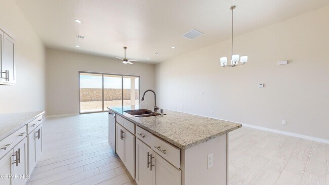 Building Photo - 11118 Blue Eyed Grass St