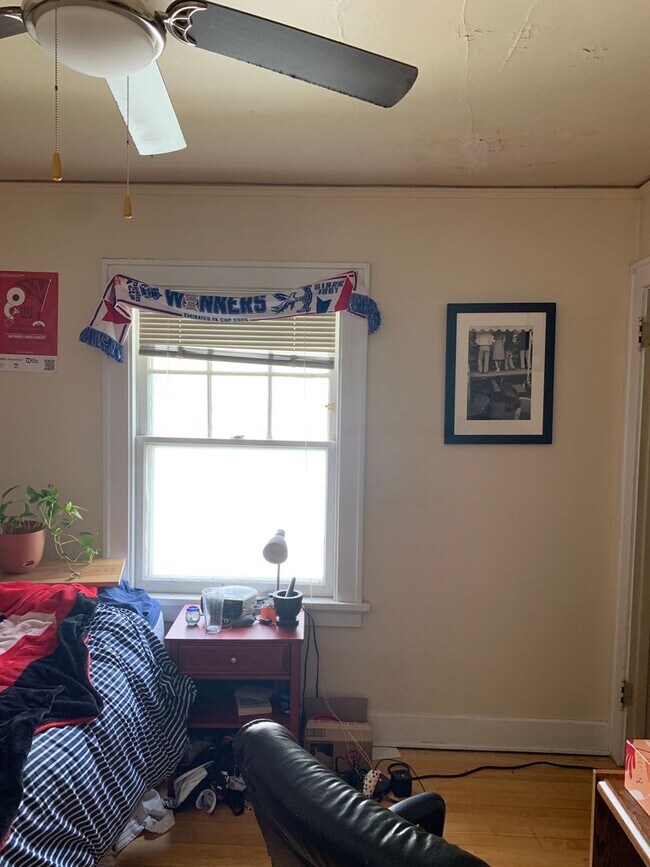 Building Photo - 1614 Adams St