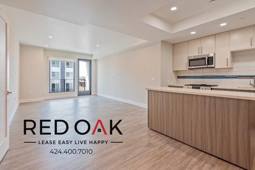 Primary Photo - 5550 1/2 Bonner Ave