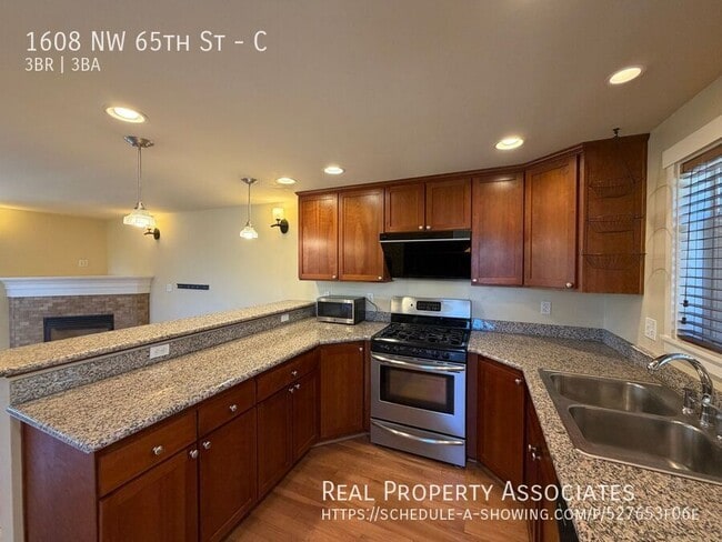 Building Photo - 1608 NW 65th St