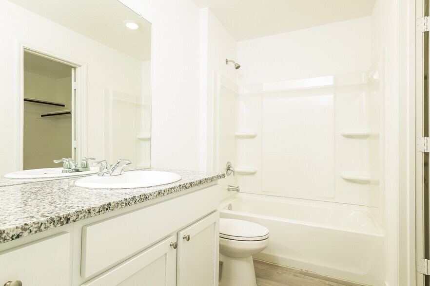 Building Photo - 20311 Agate Rdg