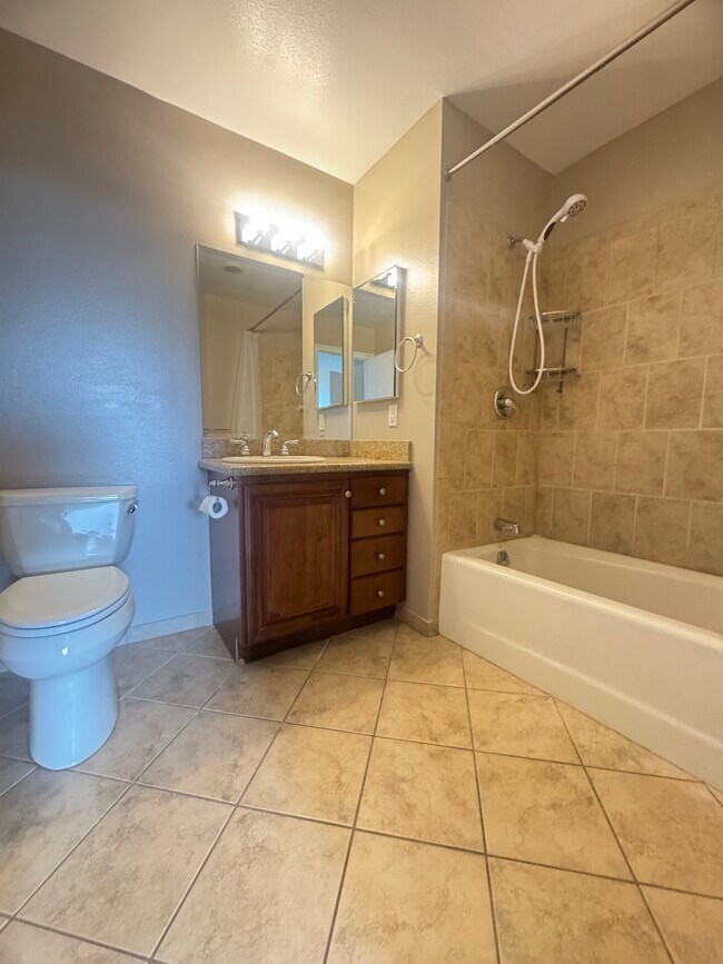 Building Photo - 13951 Sherman Way