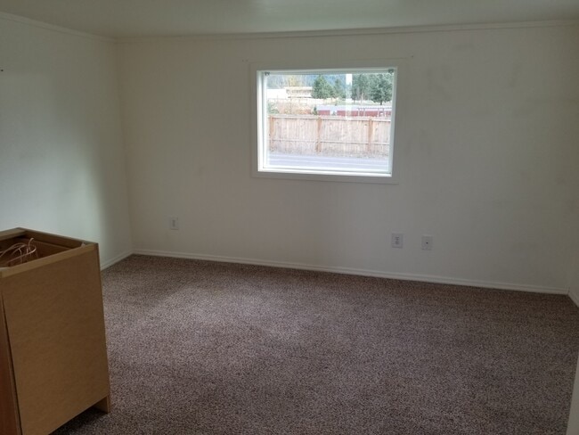 Building Photo - 295023