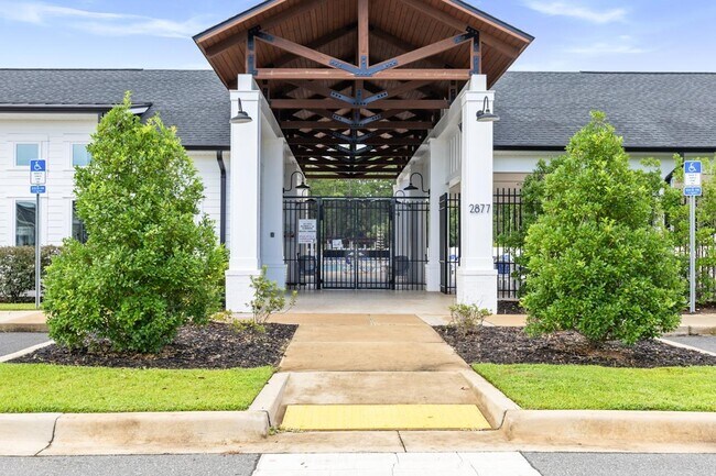 Building Photo - 3809 Ardmore Ln