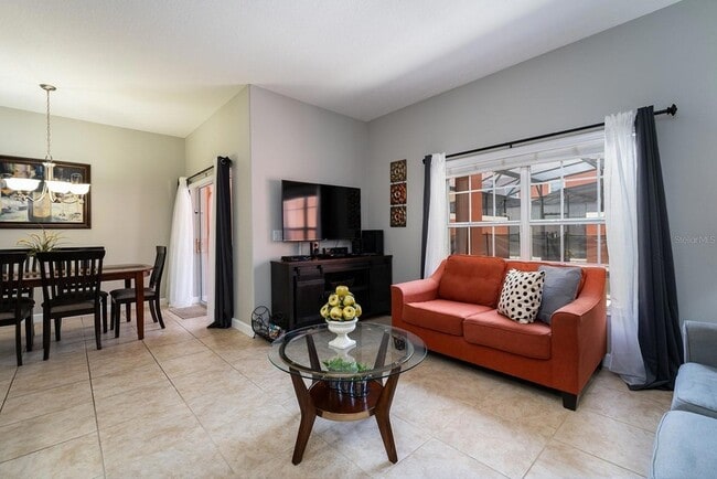 Building Photo - 8957 Cat Palm Rd