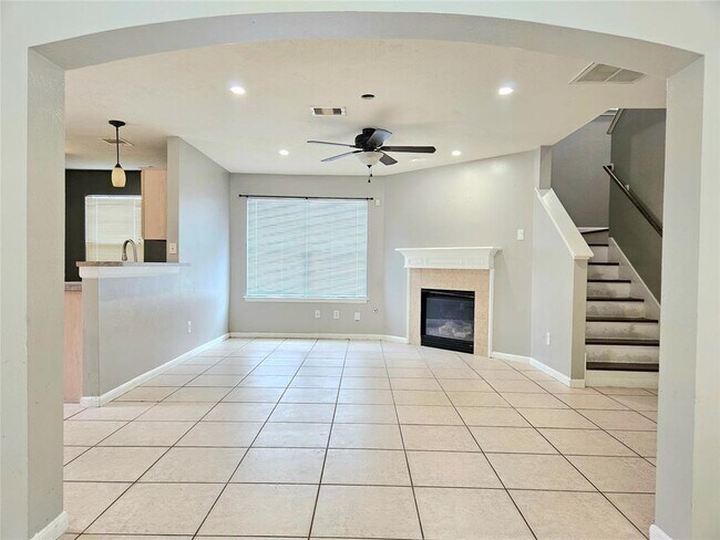 Building Photo - 18930 Larkspur Hills Dr