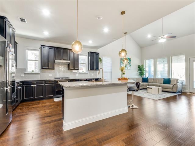 Building Photo - 3253 Lakewood Blfs Trl