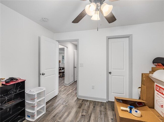 Building Photo - 2178 Penelope St NW