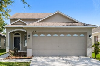 Building Photo - 8545 Deer Chase Dr