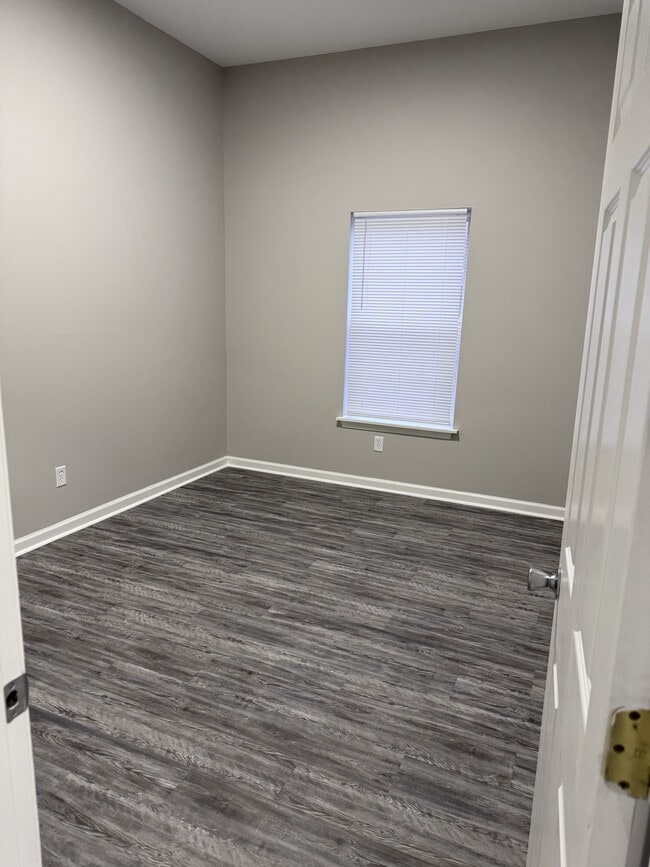 Building Photo - 241 McDaniel Ave