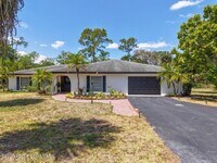 Building Photo - 525 15th St SW