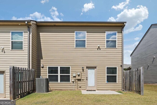 Building Photo - 7122 Chara Ln