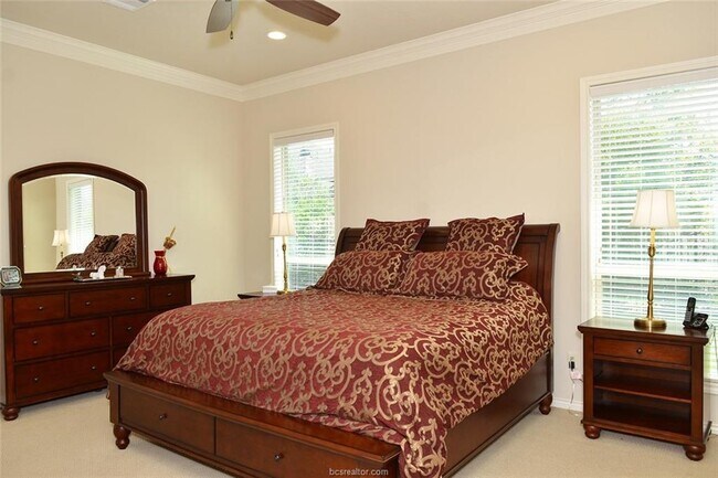 Building Photo - 5145 Stonewater Loop