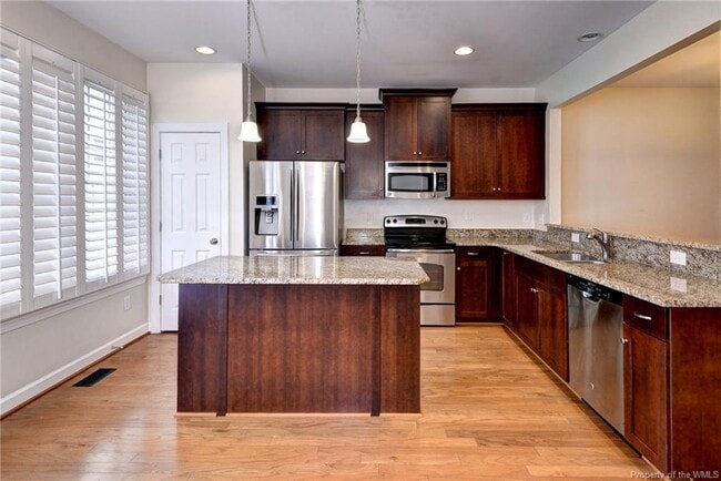Building Photo - 105 Laydon Way