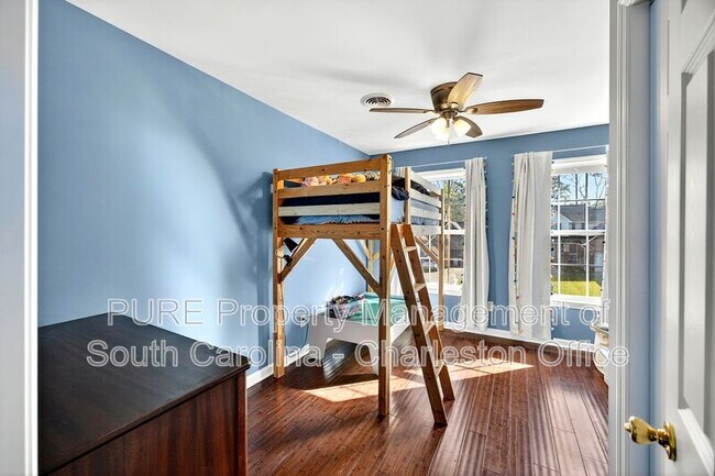 Building Photo - 8591 Cislo Ct