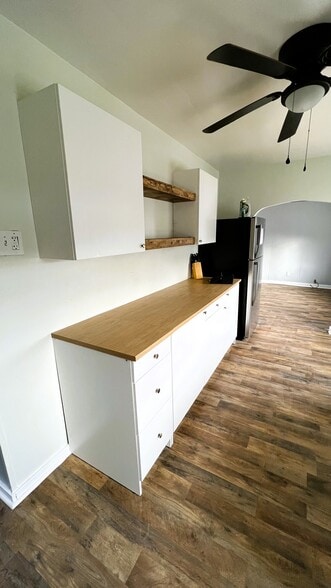 Kitchen - 414 Erie Ave