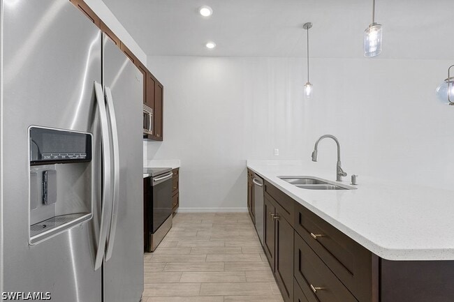 Building Photo - 3429 SW 8th Pl