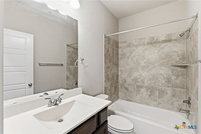 Building Photo - 2940 Coral Way