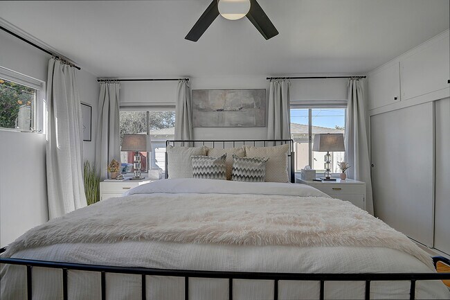 Building Photo - 444 N Shattuck Pl