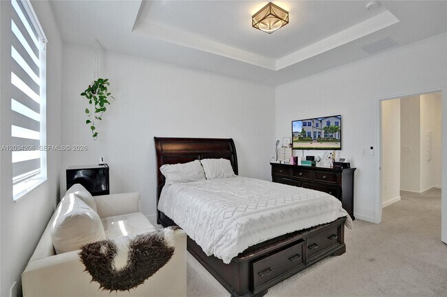 Building Photo - 24280 SW 128th Ave